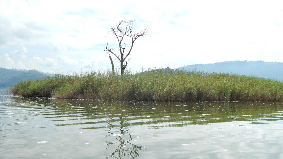 lake bunyonyi punishment island