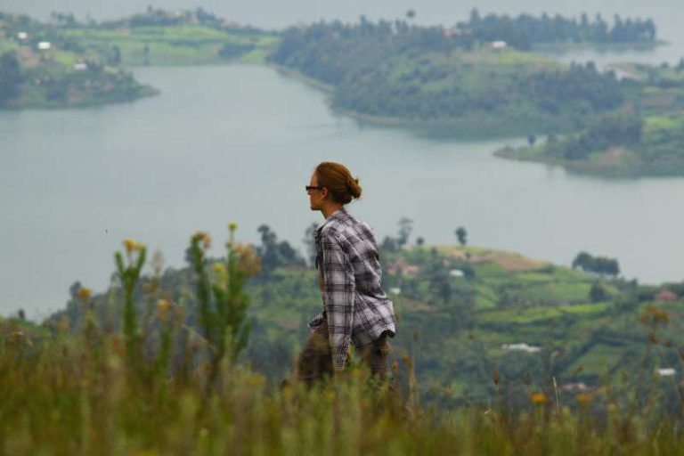 nature walks  around bunyonyi
